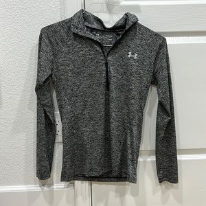 Long sleeve Under Armour half zip